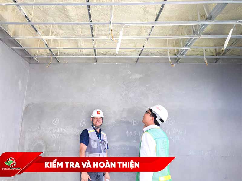 Quy trình phun pu foam