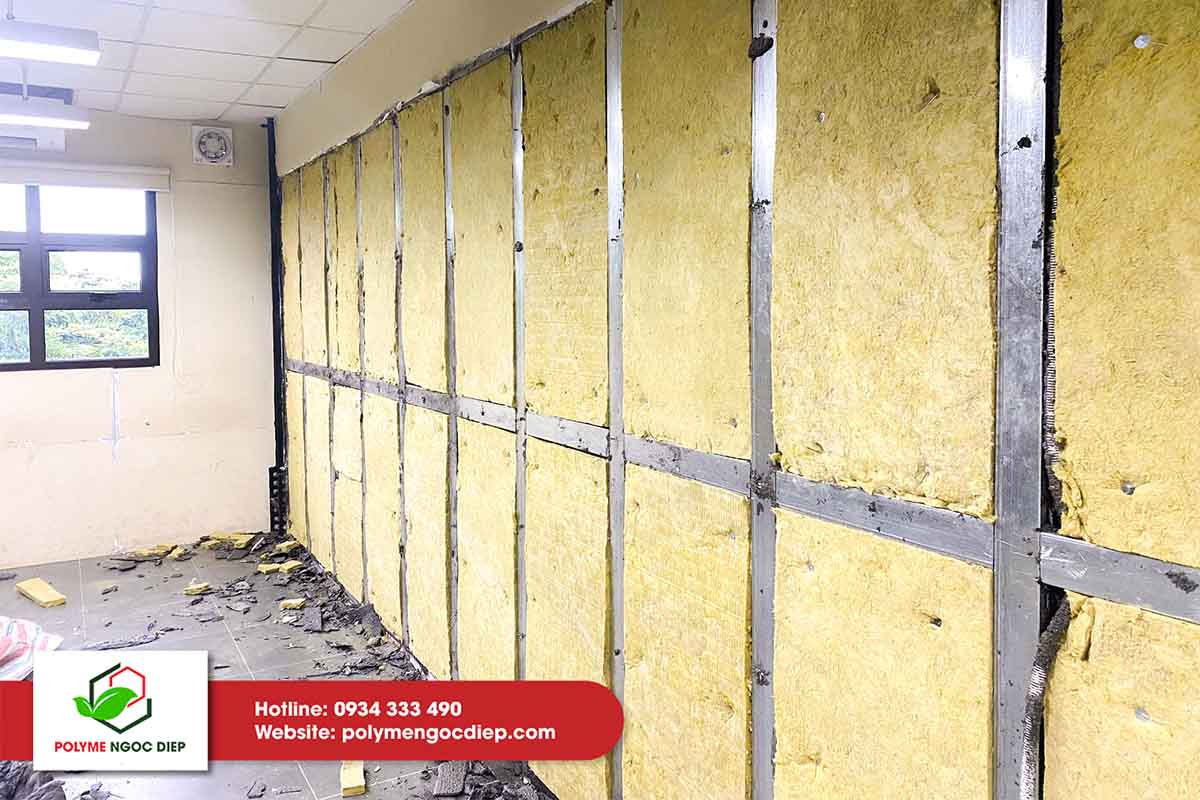 cách âm phòng học trường Lương Thế Vinh 2