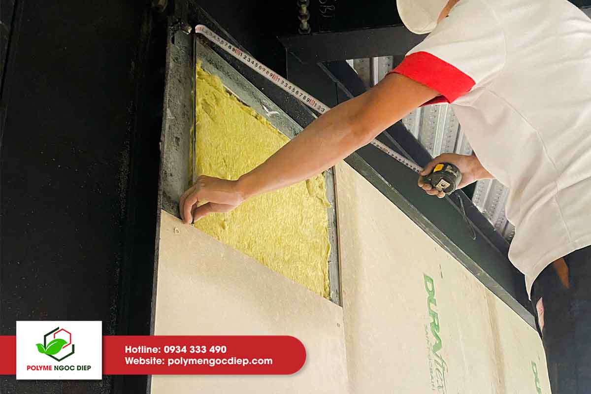 cách âm phòng học trường Lương Thế Vinh 9