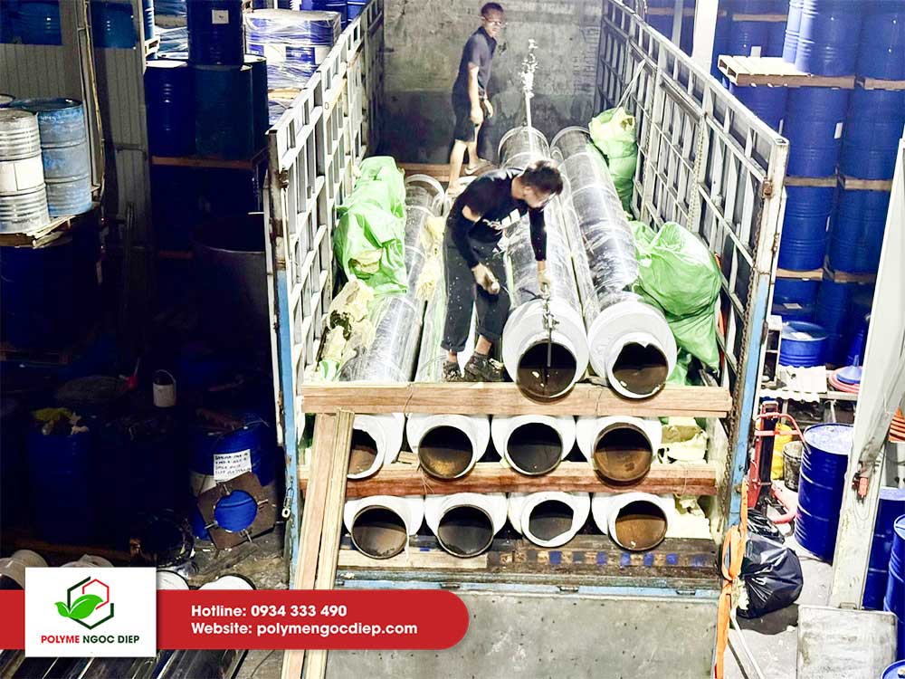 Cách-nhiệt-ống-Chiller-trường-Liên-hiệp-quốc-tế