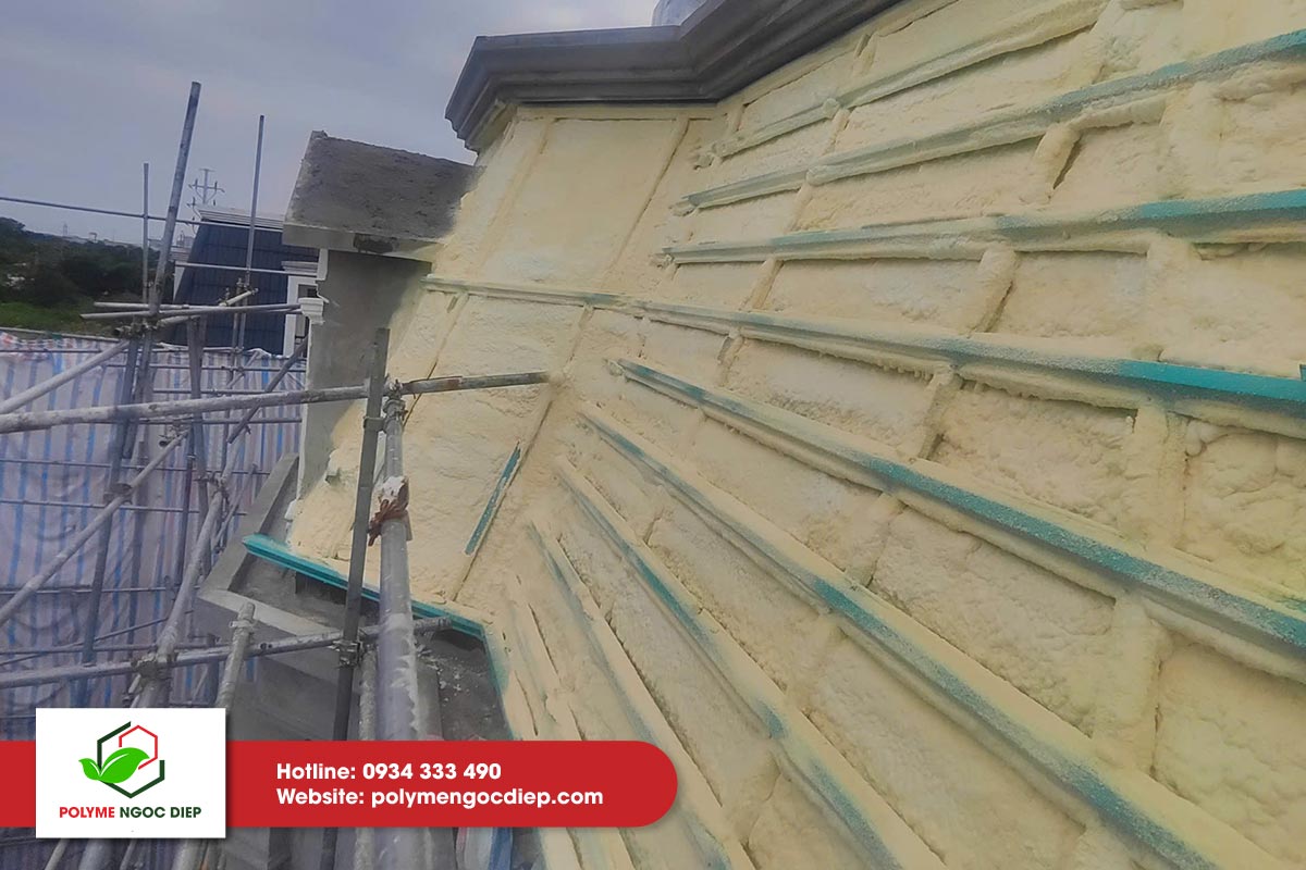 Chống nóng dưới mái ngói tại Vinhome Long Biên Hà Nội 1