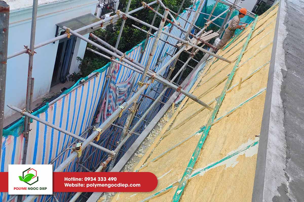 Chống nóng dưới mái ngói tại Vinhome Long Biên Hà Nội 2