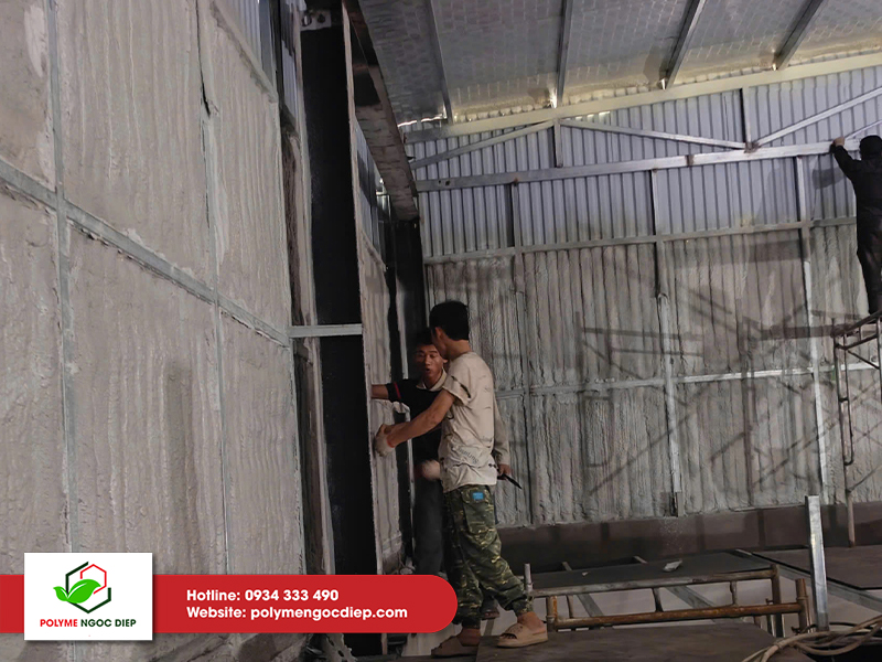 Cách âm vách và trần tôn cho livehouse giữa lòng Hà Nội 1