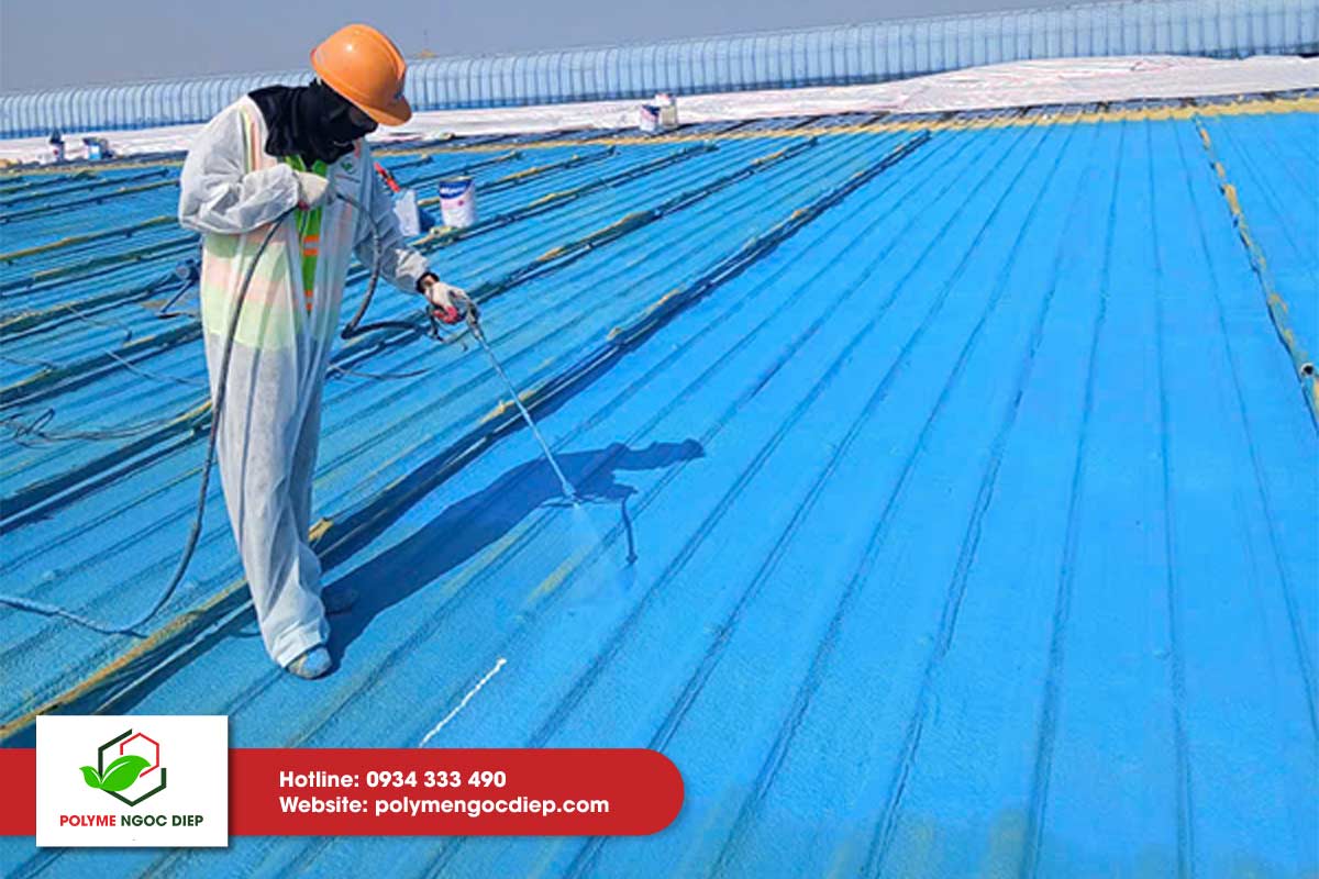 Thi công PU Foam chống thấm cách nhiệt mái tôn nhà xưởng tại Tây Ninh 5