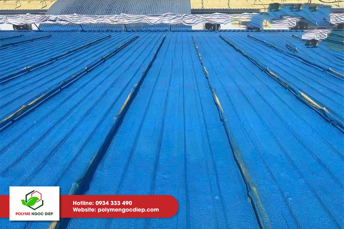 Thi công PU Foam chống thấm cách nhiệt mái tôn nhà xưởng tại Tây Ninh 15